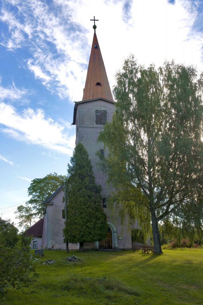 Nītaures luterāņu baznīca