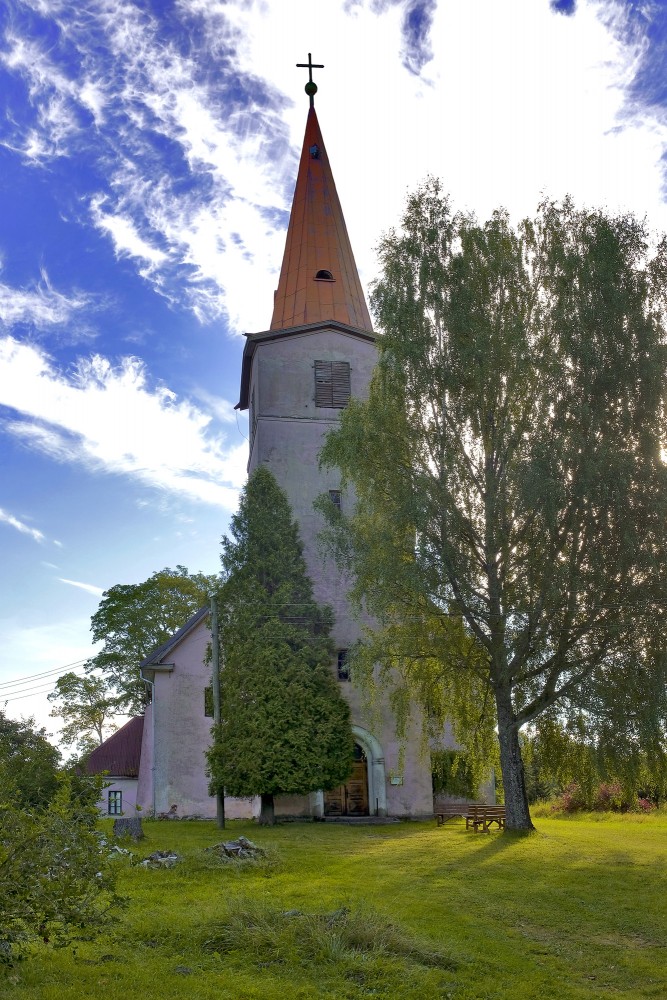 Nītaures luterāņu baznīca