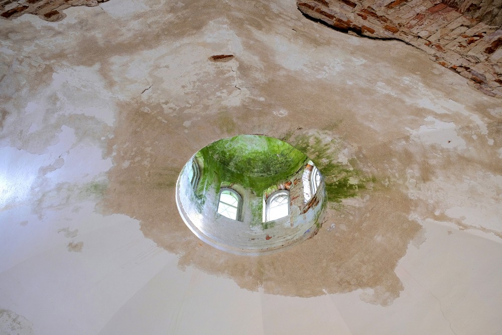 Interior of the Māļi Orthodox Church