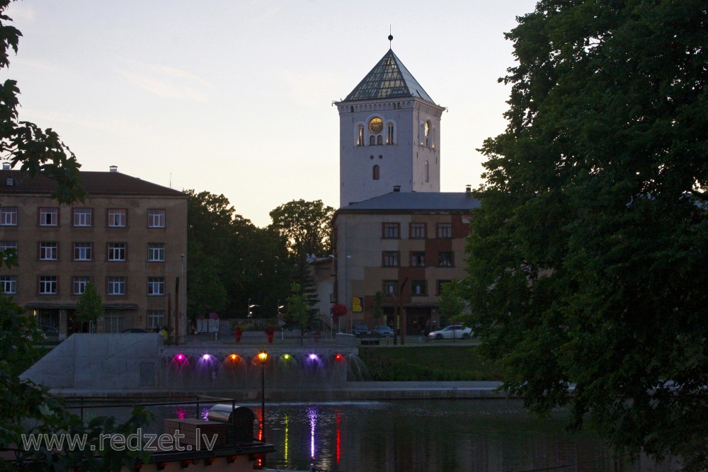 Sv. Trīsvienības baznīcas tornis, Jelgava