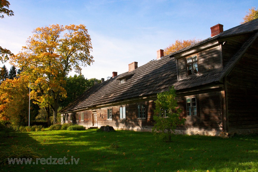 Kubalu skola - muzejs Dundagas pagastā Talsu novadā