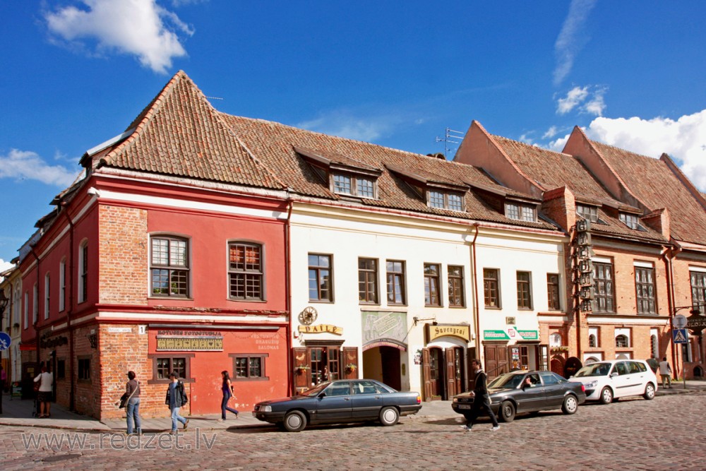 Valančiaus iela, Kauņa
