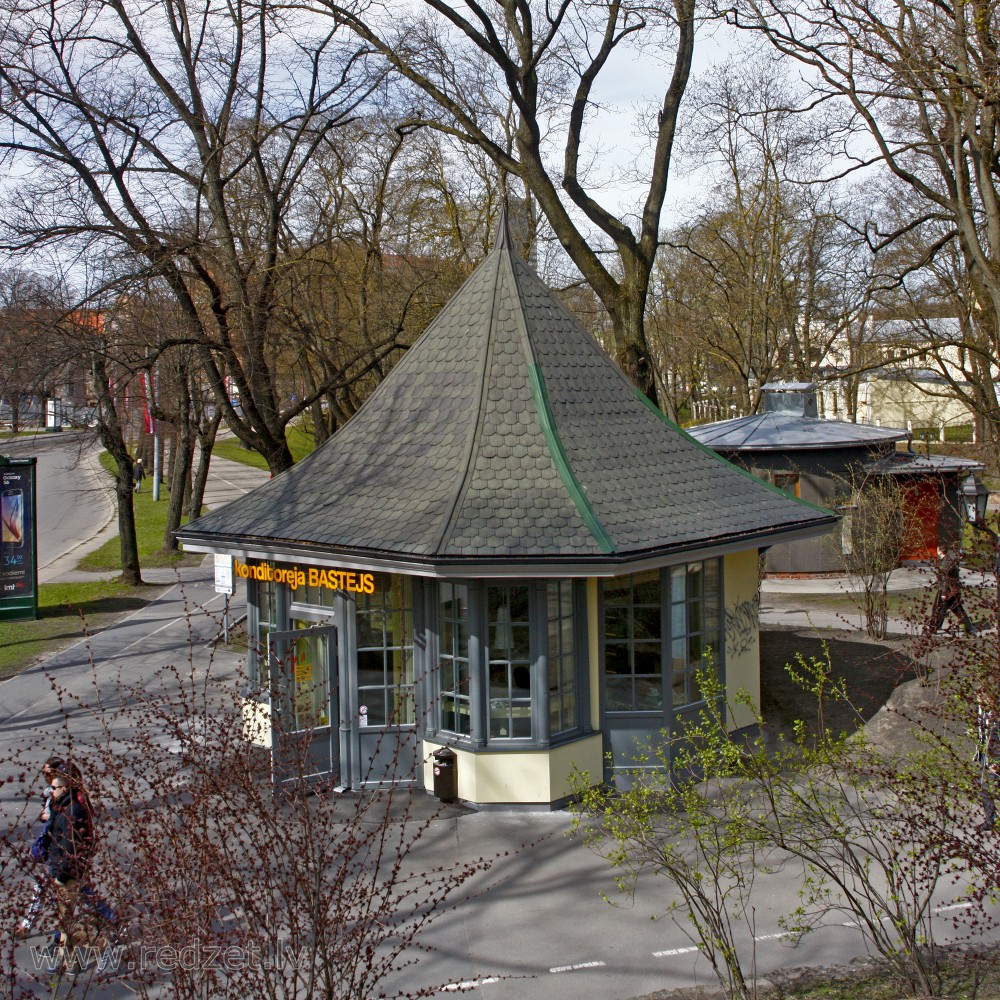 Konditoreja, kafejnīca "Bastejs"