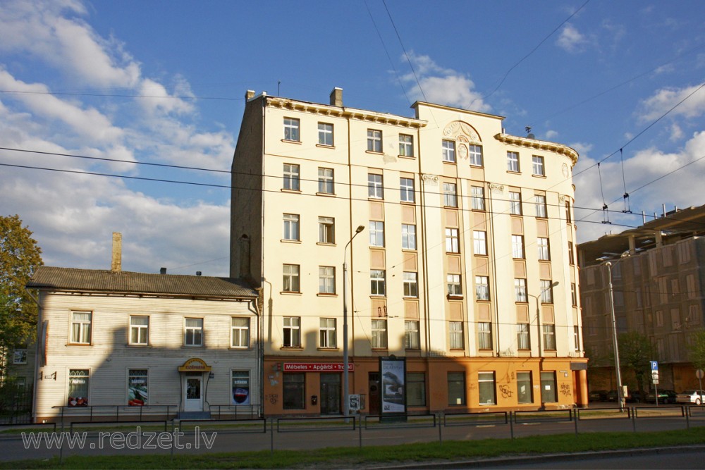Veselības centrs palīdzi.lv (A.Čaka iela 136)