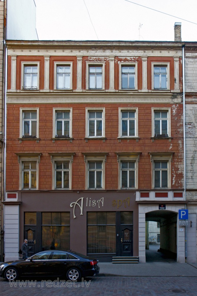 Rīga, Blaumaņa iela 15