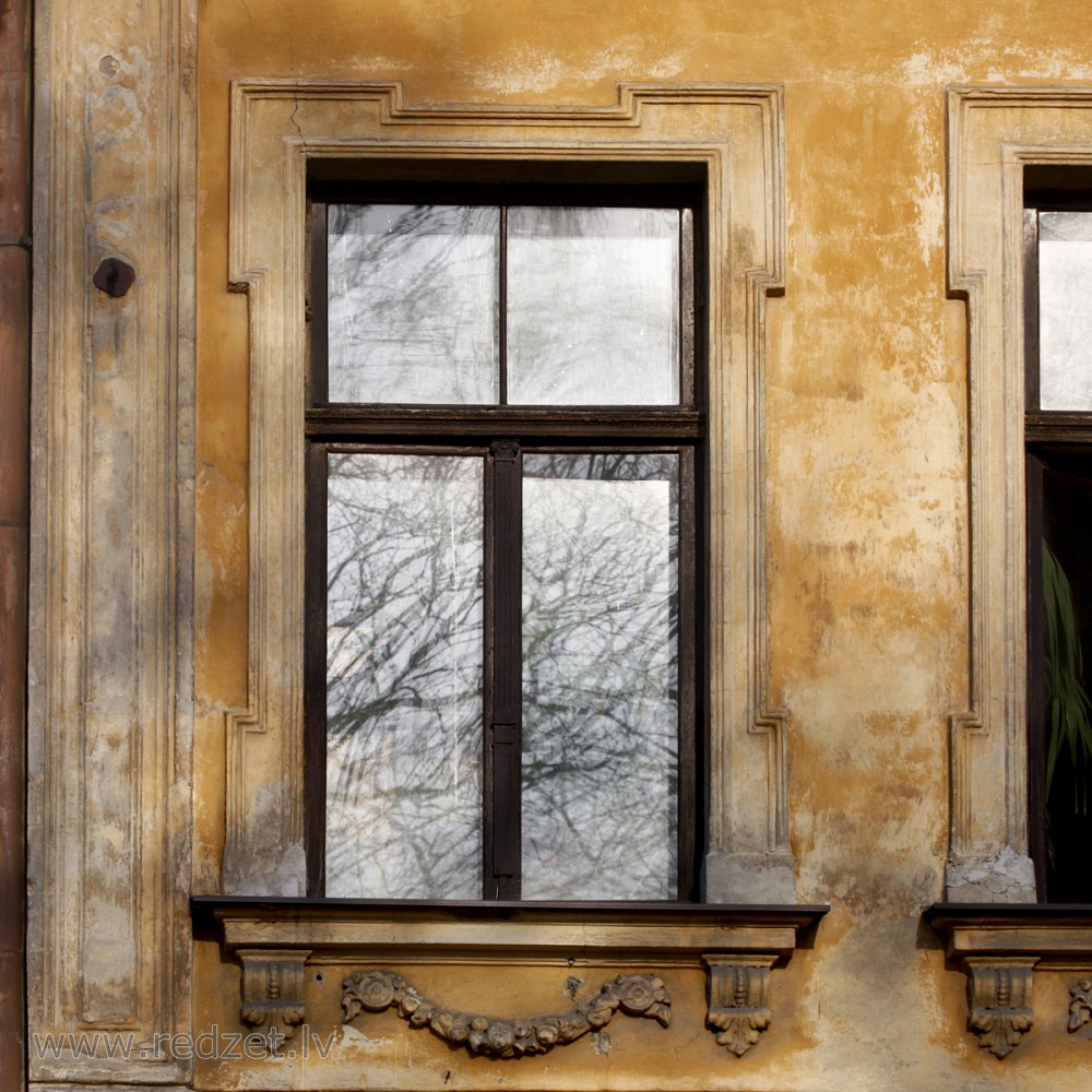 Logs (Elizabetes iela 67)