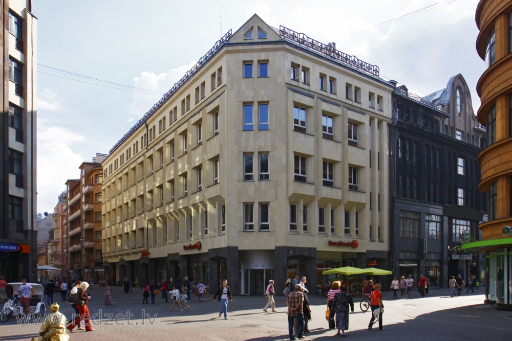 Swedbank, Centrs filiāle Rīgā (Kaļķu iela 26)