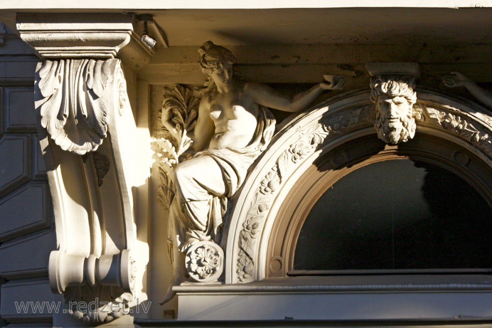 Sculpture on the Benjamins’ House Facade, Riga