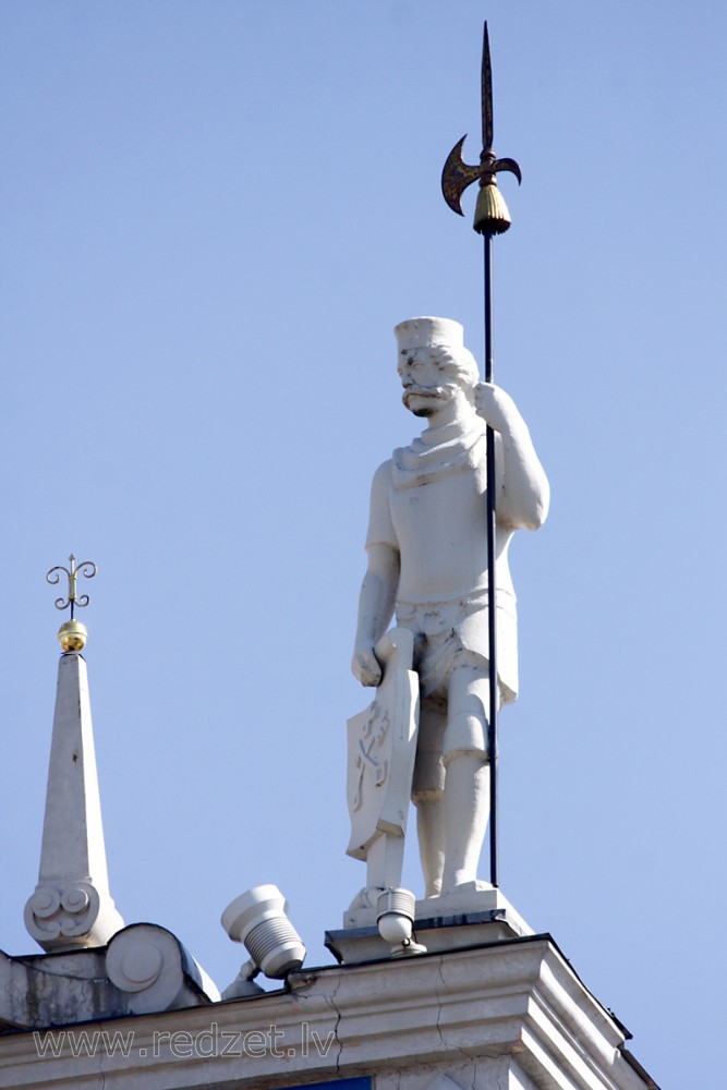 Sculpture on the Blackheads House Facade