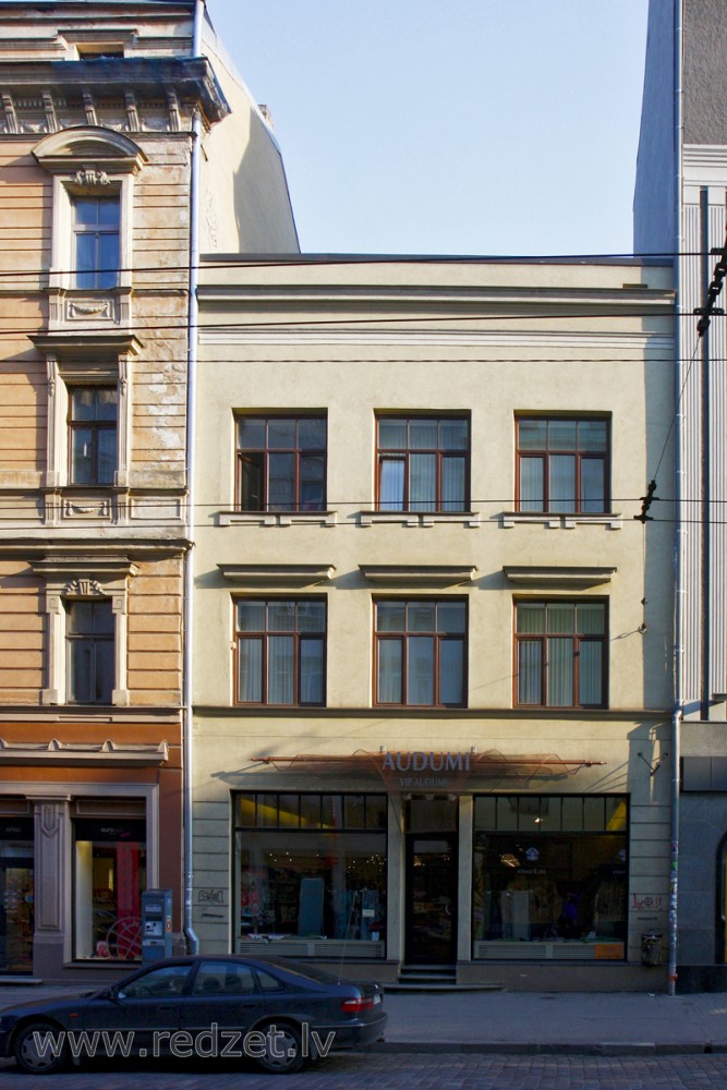 Rīga, Tērbatas iela 16/18