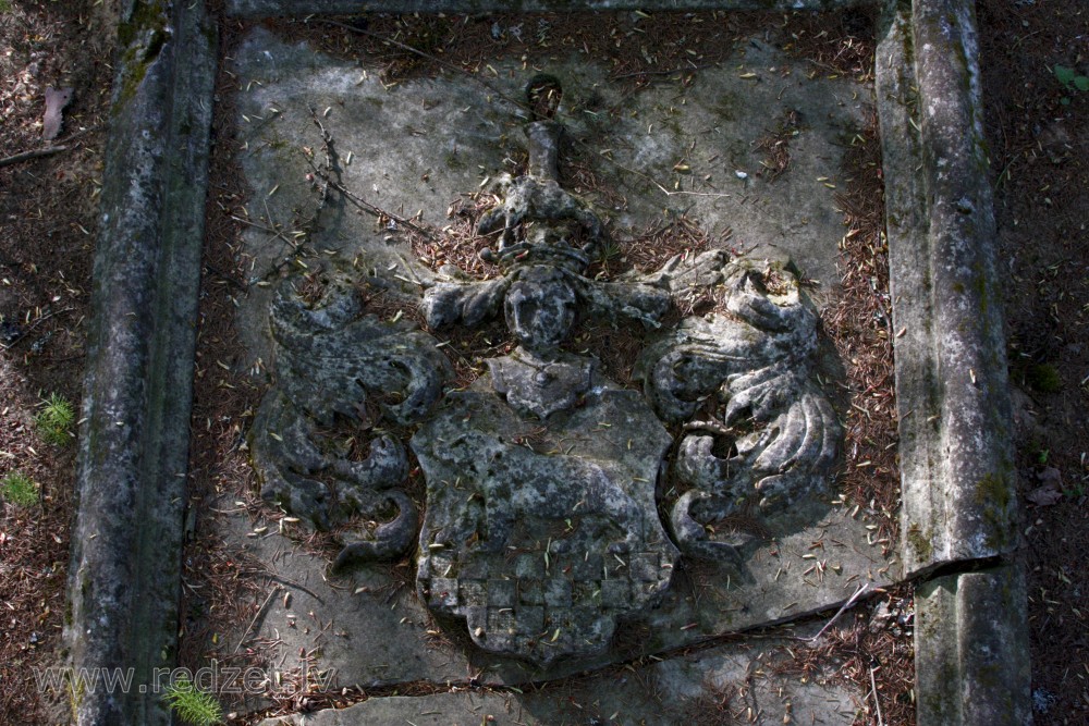 Baron fon Bury's Grave in Ugāle hillfort