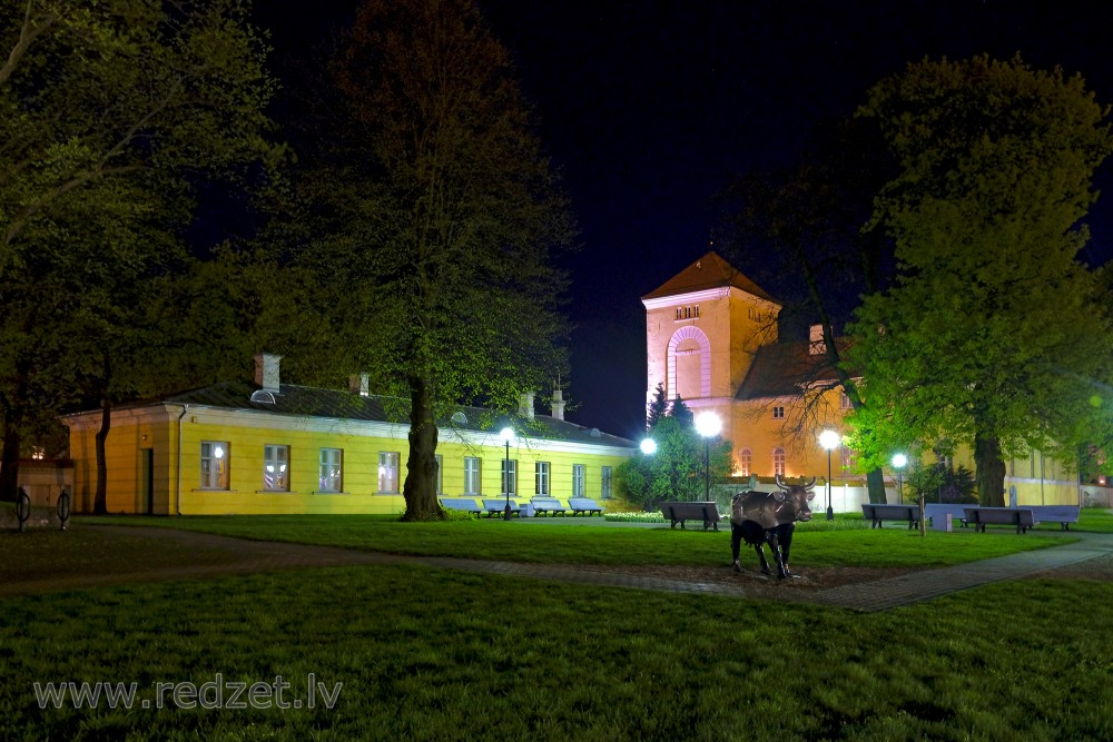 Ventspils viduslaiku pils naktī