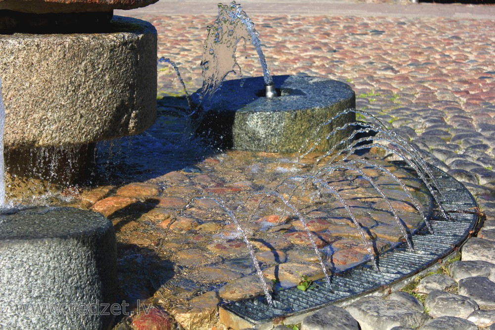 Fountain in Mill Square (fragment), Ventspils