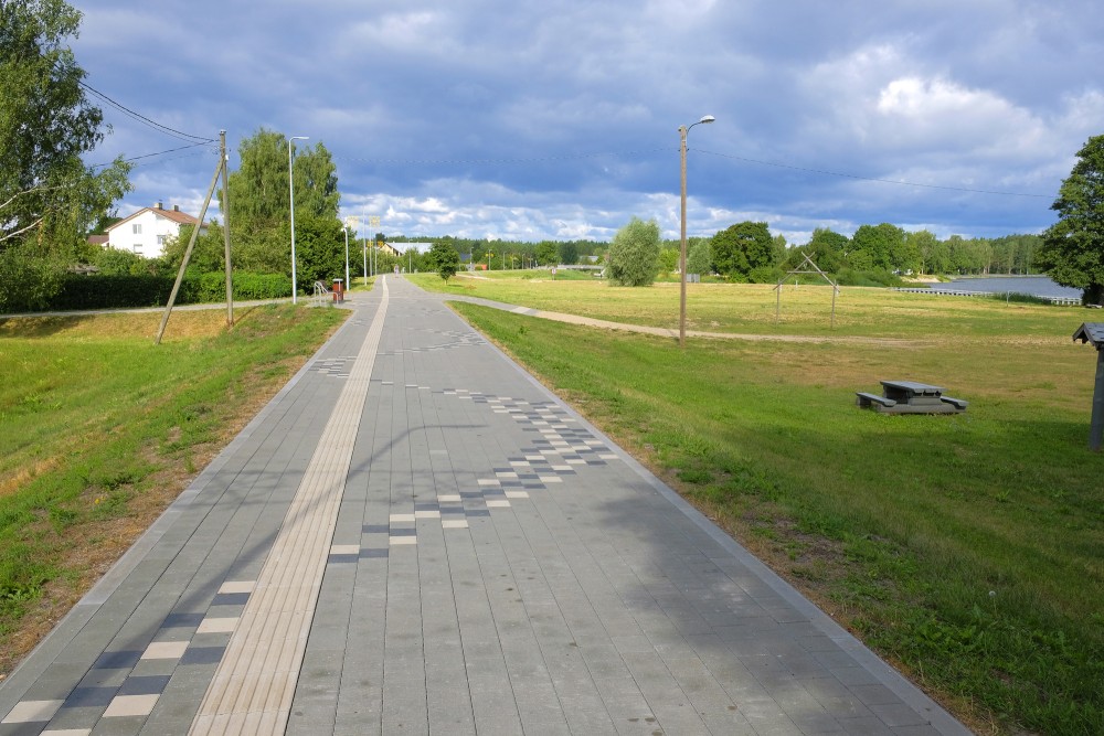 Pedestrian path along Vecgauja in Carnikava