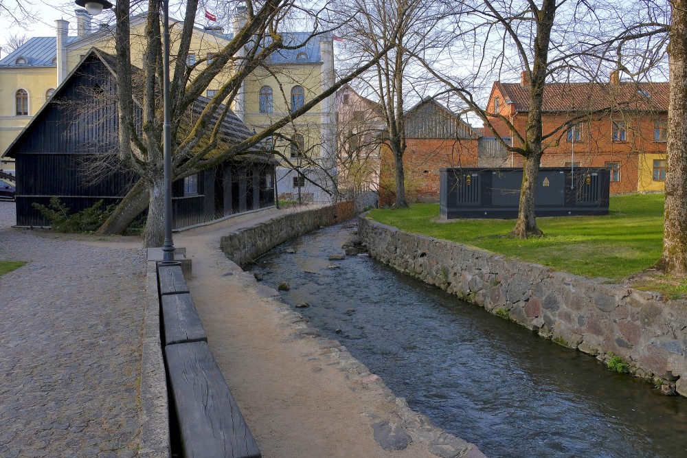 Alekšupītes tecējums cauri Kuldīgai Alekšupītes tecējums cauri Kuldīgai