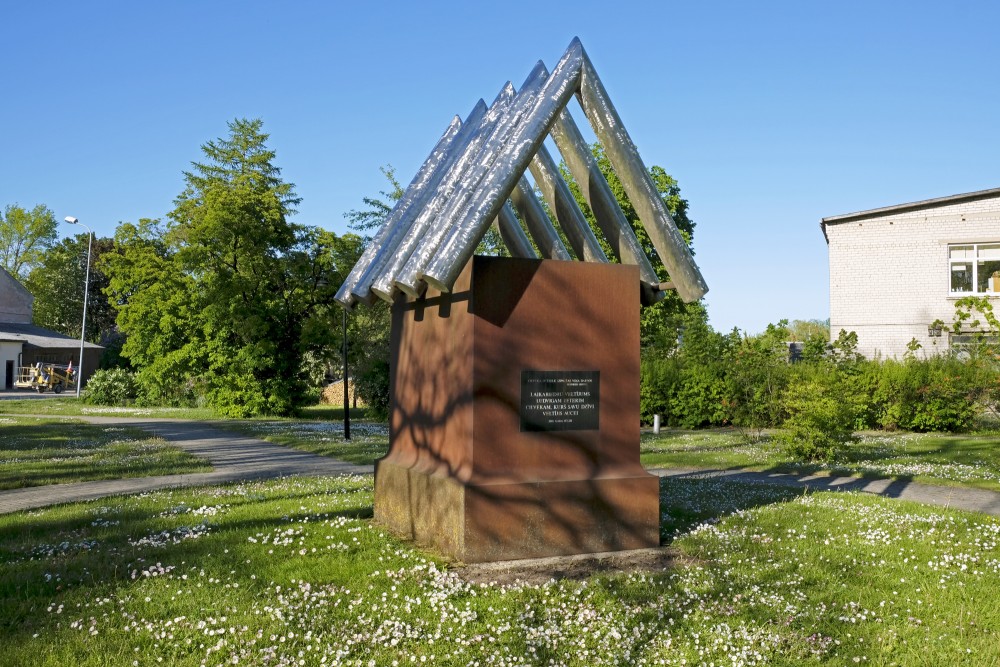 Piemiņas zīme Ludvigam Teterim