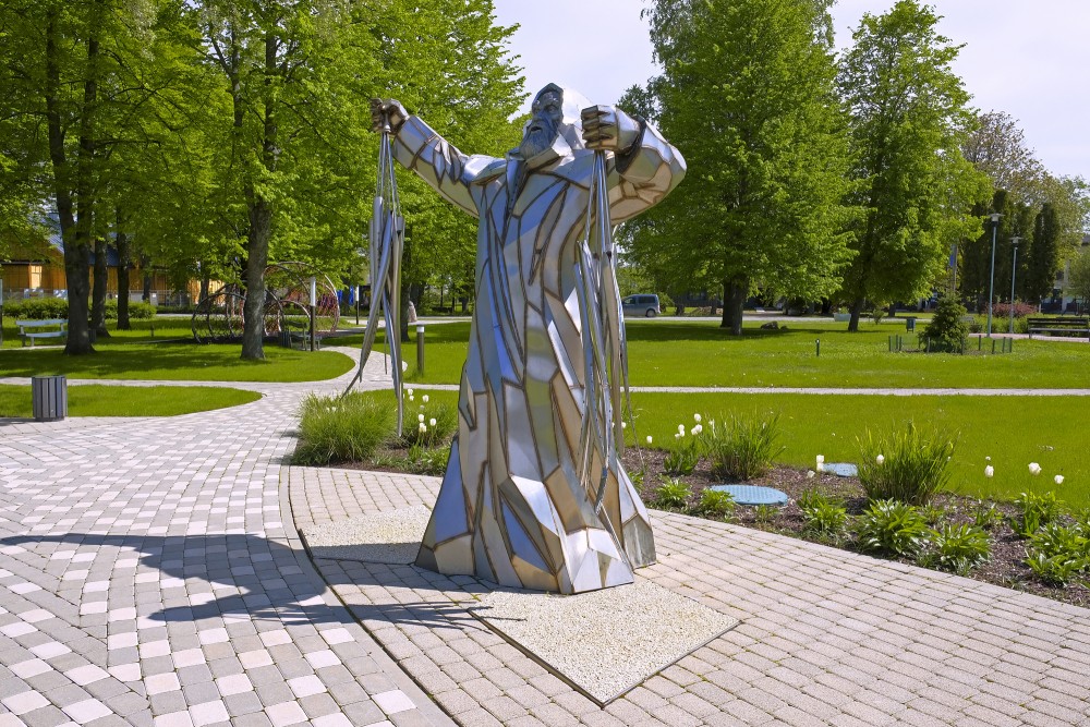 Fisherman’s Sculpture In Zušuciems Park