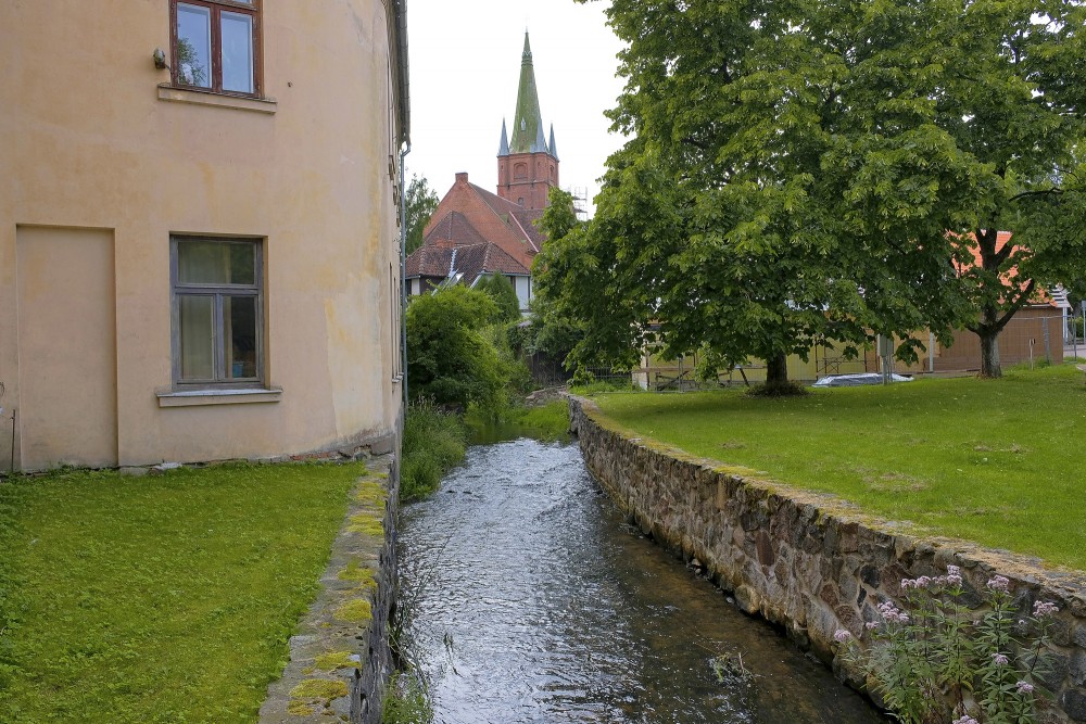 Alekšupīte River near Mucenieku Street