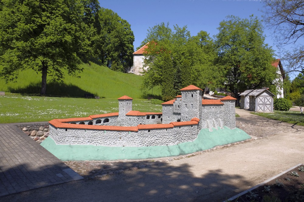 Model of Kandava Knights Castle