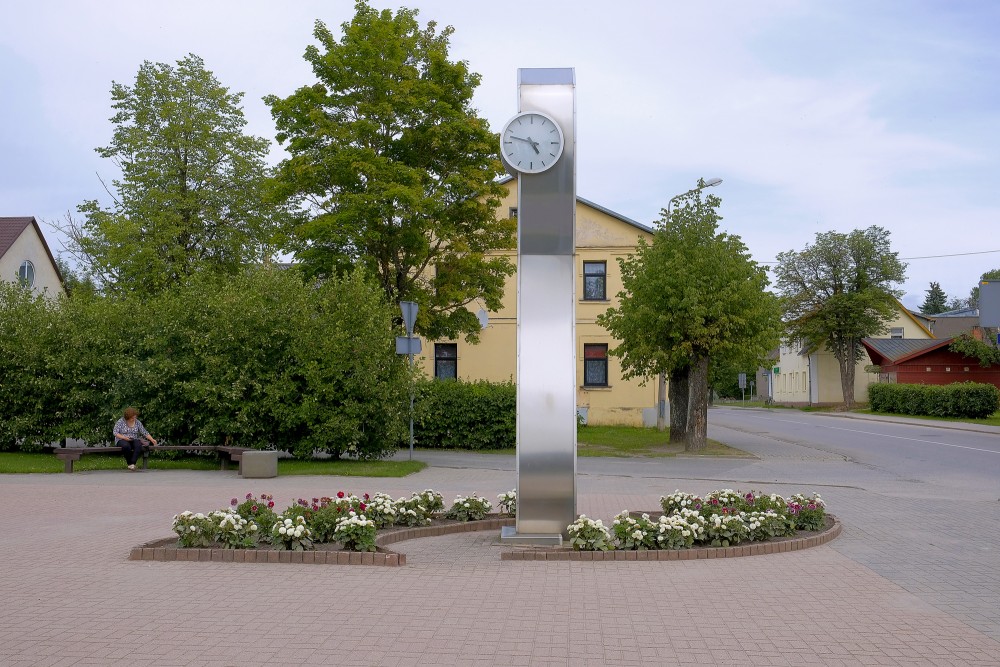Gulbenes pilsētas centrālais pulkstenis