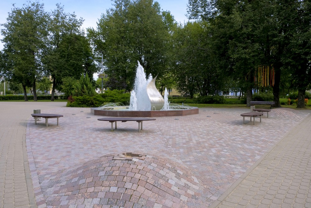 Fountain "Pakur, pakur...", The Central Square of Gulbene