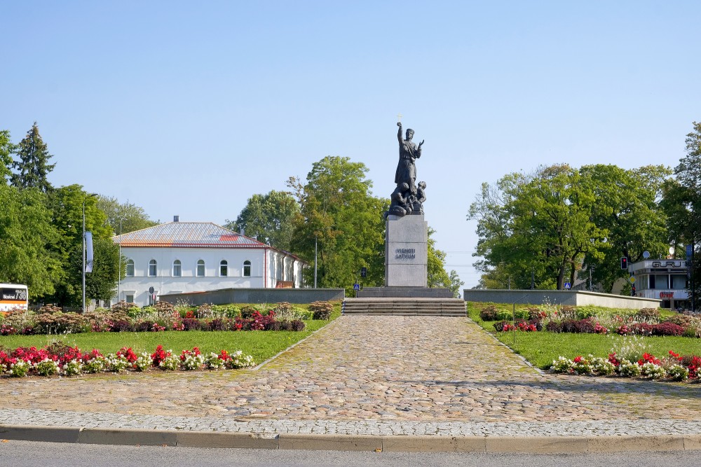 "United Latvia" Monument in Rēzekne