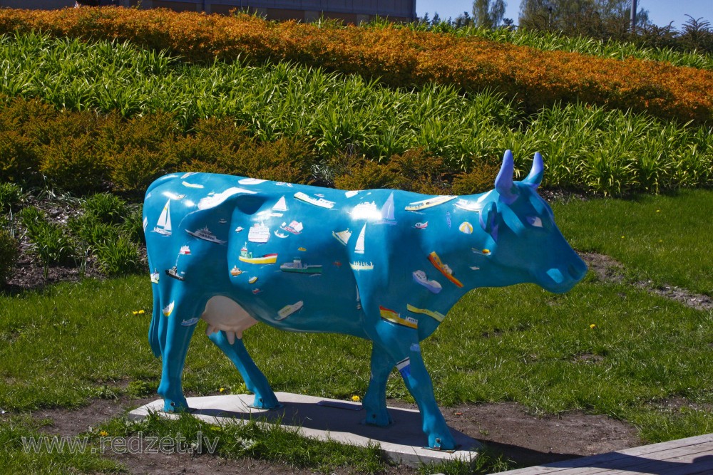 Sculpture – Turquoise (Ventspils)