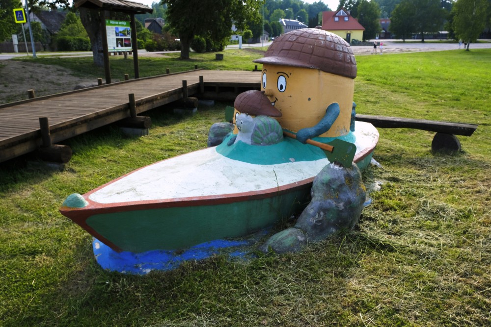 Sculpture – Acorn-kid on a Boat Trip, Kandava