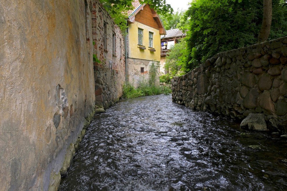 Alekšupīte River between Baznīcas and Skolas Street
