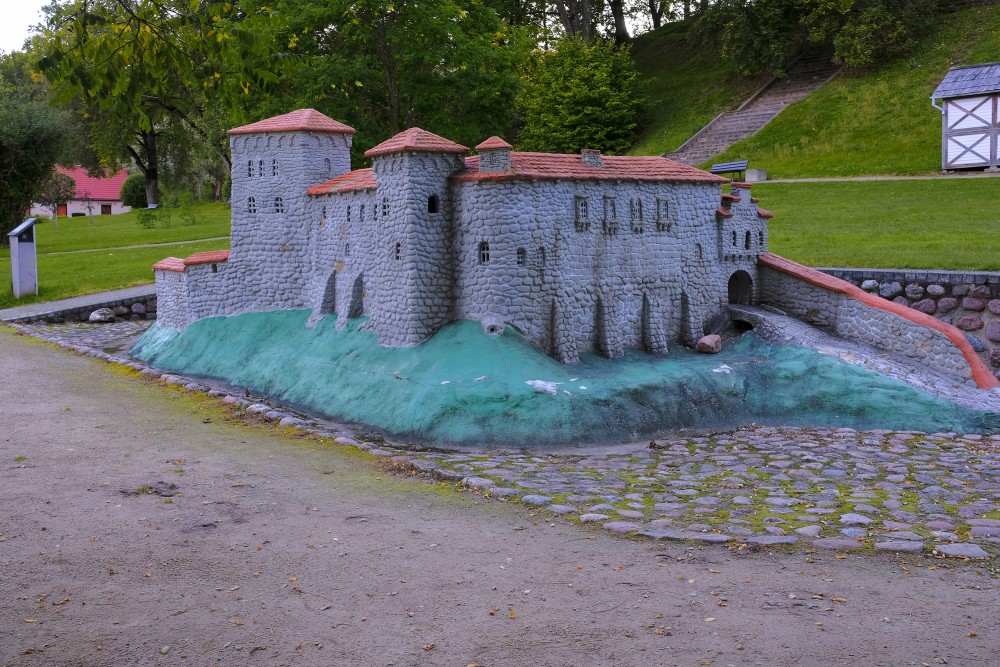 Livonia Order Castle model, Kandava