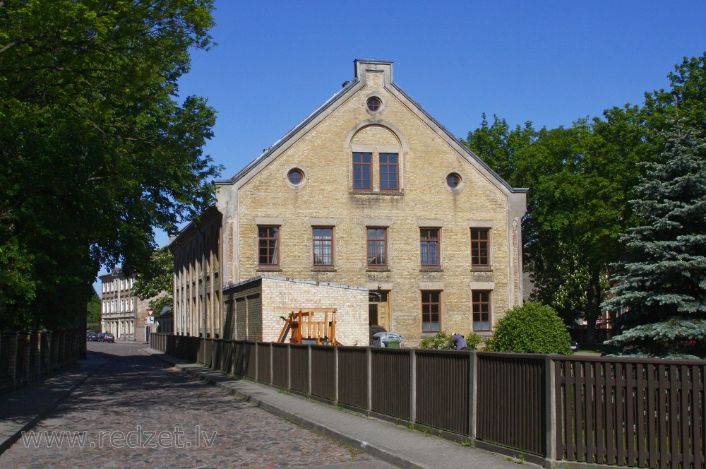 Ventspils baptistu baznīca