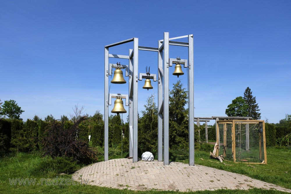 Bells at the Brukna Manor Garden