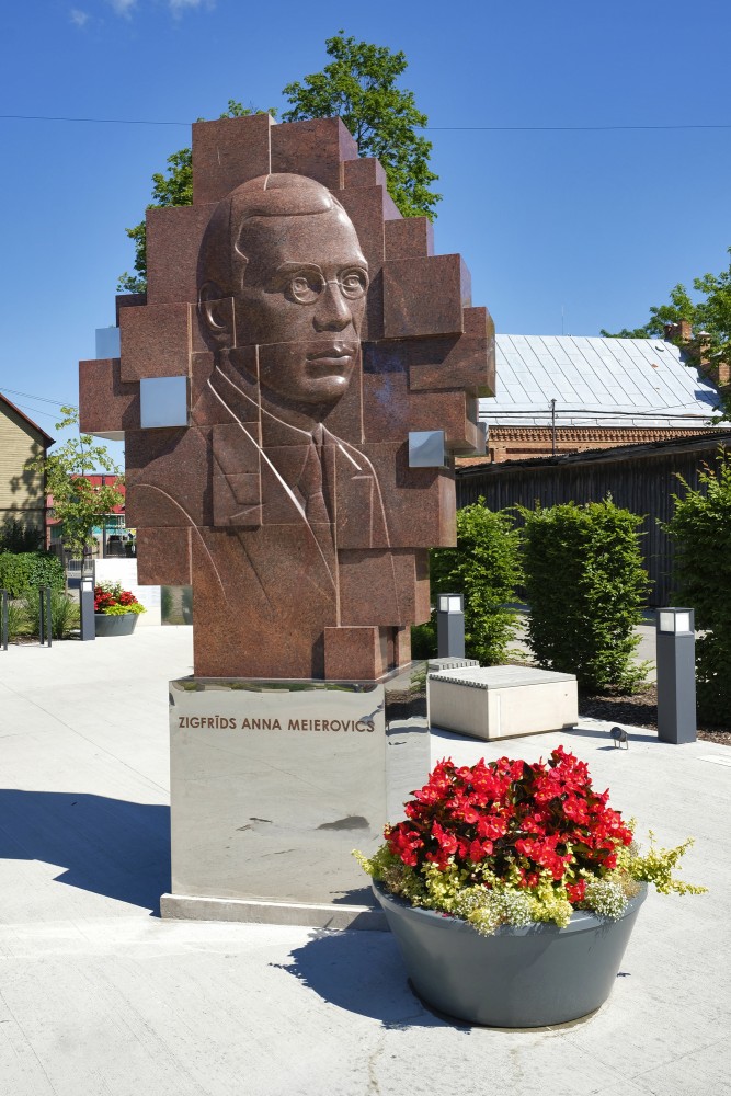 Monument to Zigfrīds Anna Meierovics, Tukums - redzet.lv