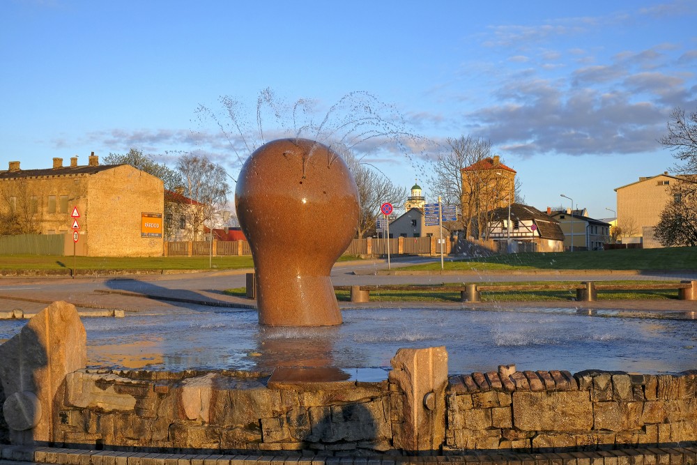 Fountain "Ship Observer" in Ventspils