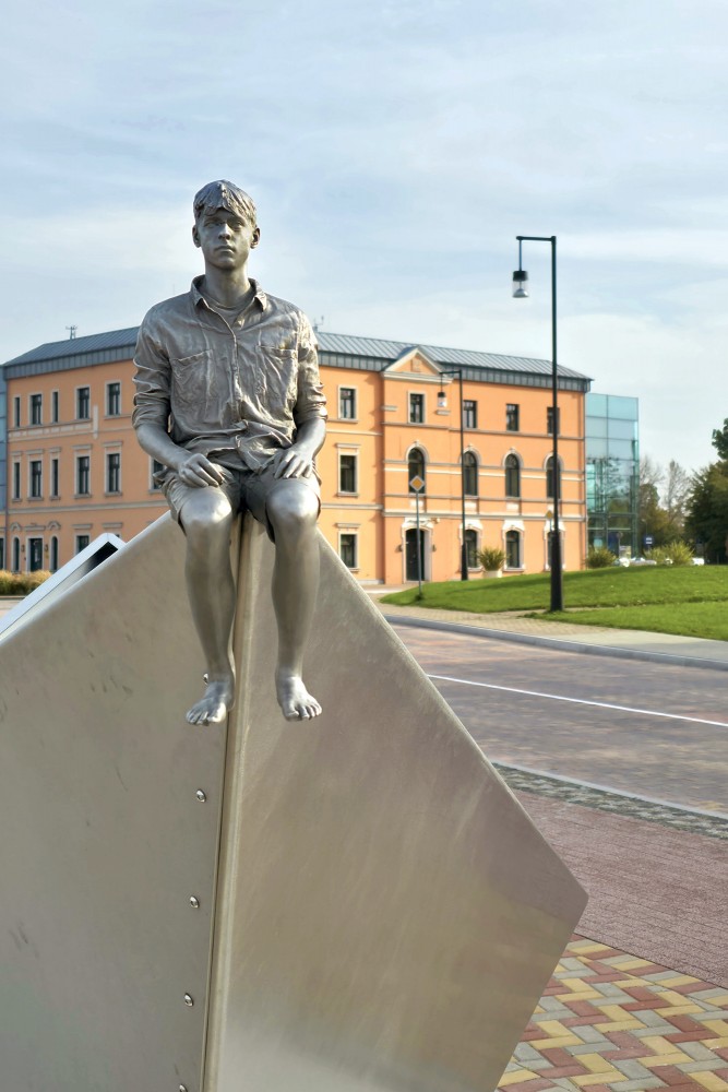 Boy sculpture of the environmental object dedicated to Teodors Spāde in Ventspils