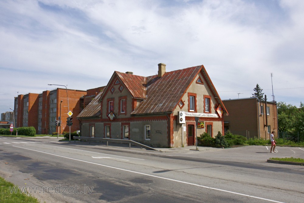 Lāčplēša iela 23, Lielvārde