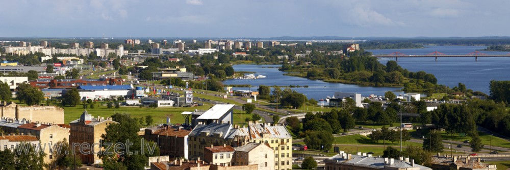 Rīgas panorāma (skats no Latvijas Zinātņu akadēmijas)