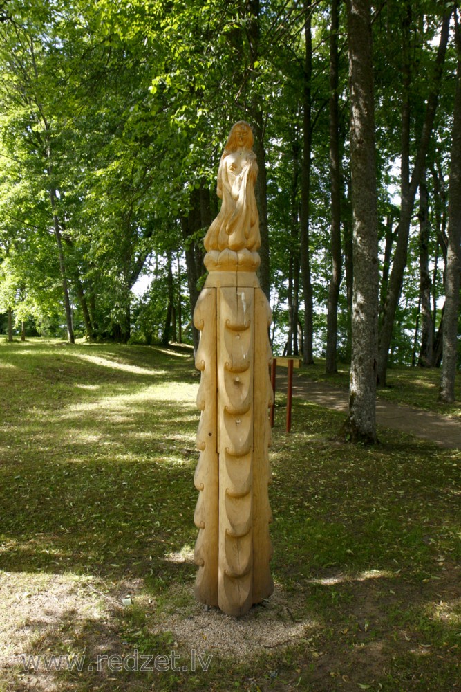 Wooden Sculpture In Vigante Park