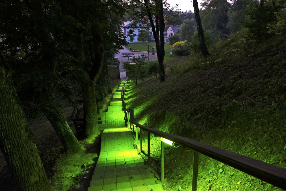 Rauna at Night