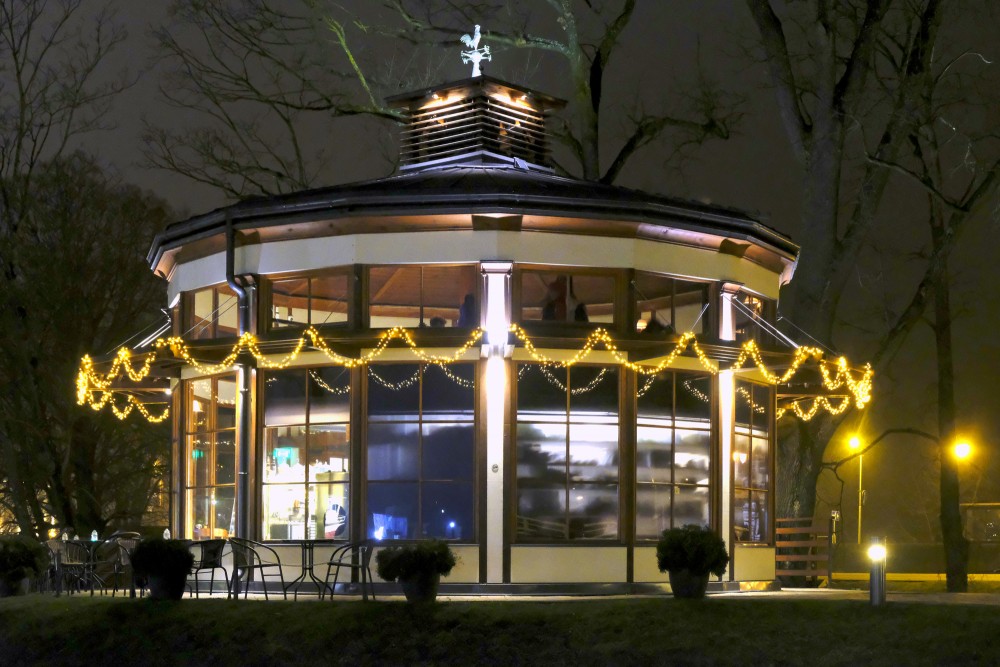 Tea House "Silva" Dressed up for Latvian Birthday
