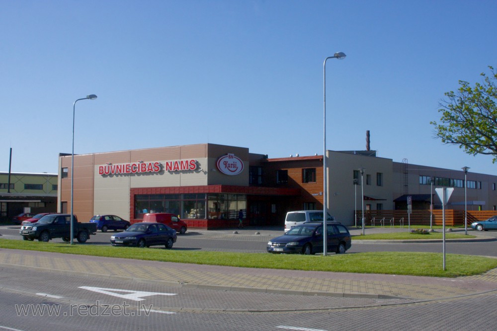 Tirdzniecības nams Kurši (Ventspils)