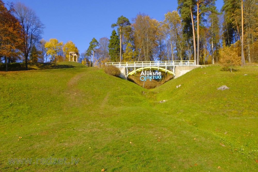 Alūksnes Tempļa kalna rudens ainava