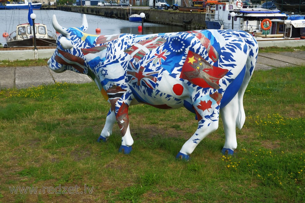 Sculpture "Brīze" in Ventspils, Latvia