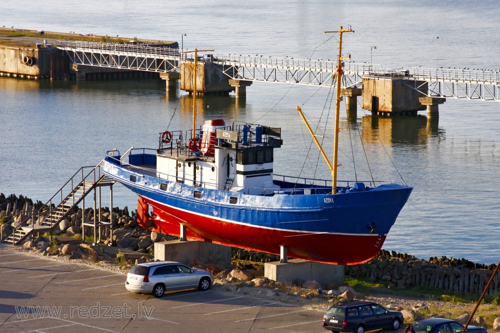 Mounted Exhibit  - Fishing Boat „Azova”