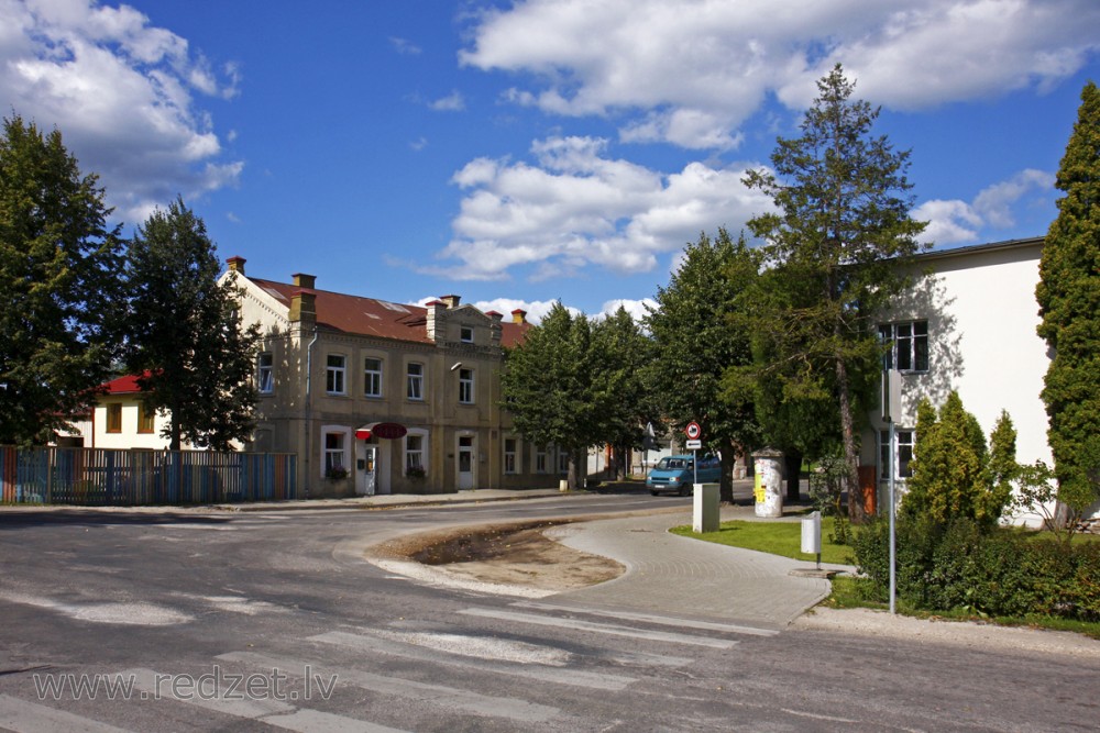 Rīgas un Miera ielas krustojums (Salaspils)