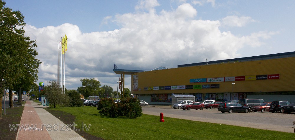 Tirdzniecības centrs "Tobago"