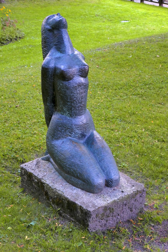 L. Rezevskas skulptūra "Ilgas" (1978)