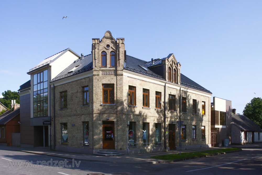Ventspils, Ģertrūdes iela 29/31