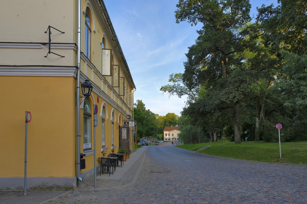 Baznīcas iela 32 Kuldīgā (Kuldīgas vēsturiskais centrs)