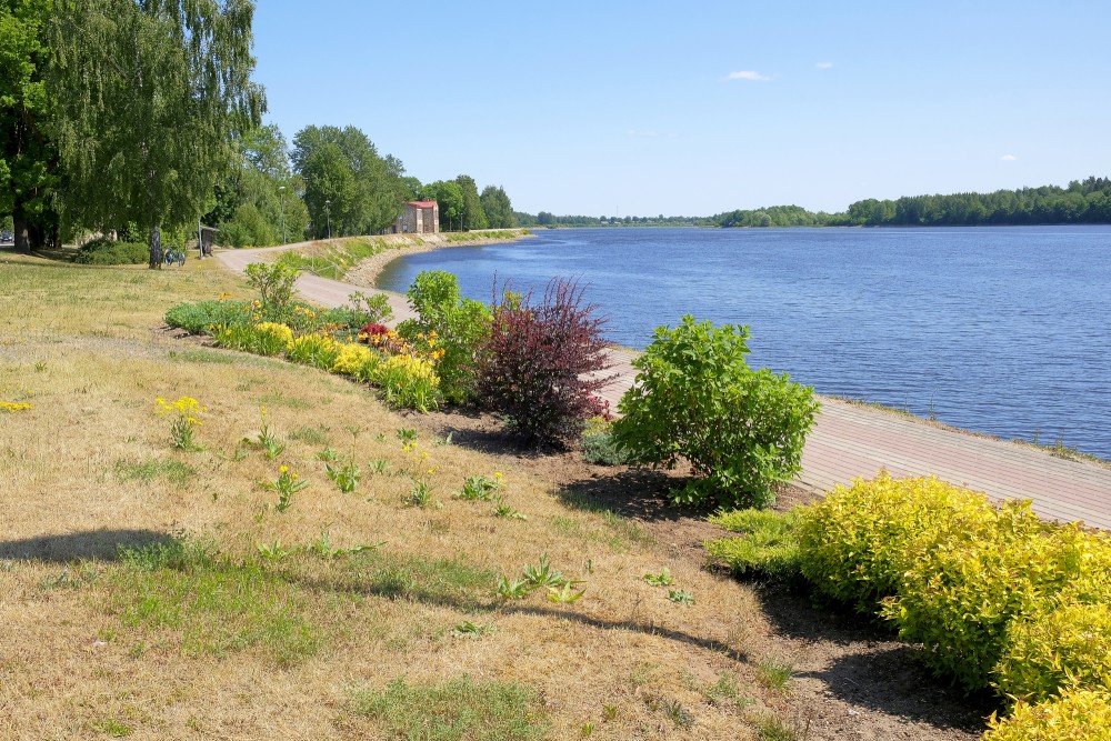 Pļaviņu promenāde